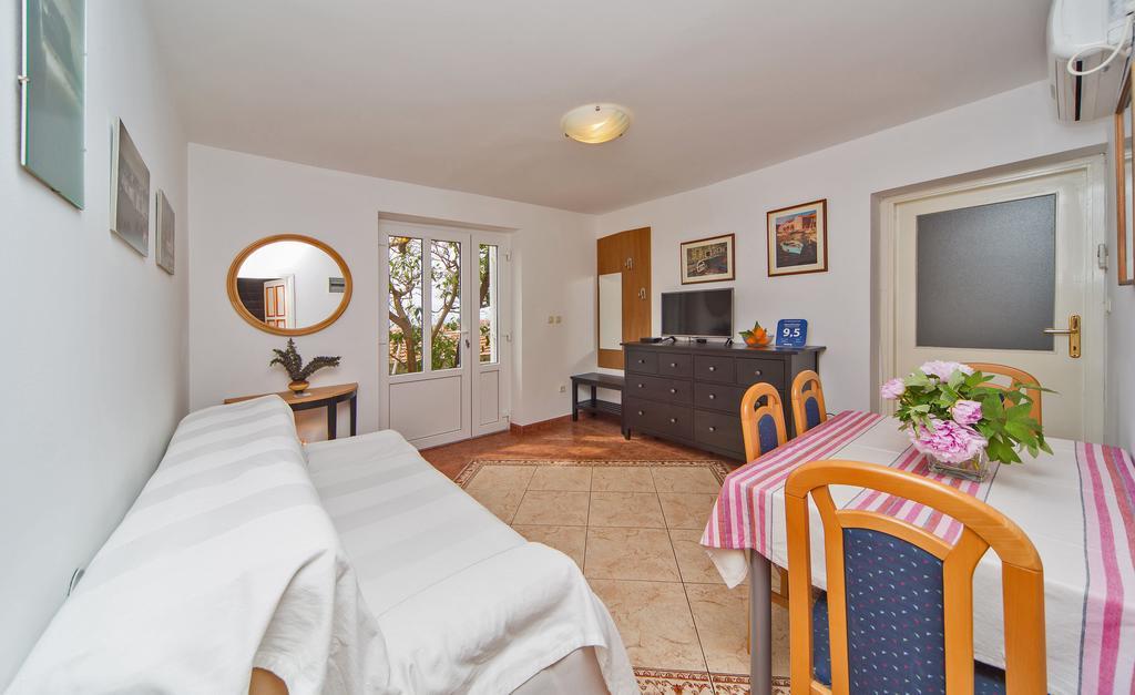 Apartments Jelen Dubrovnik Quarto foto